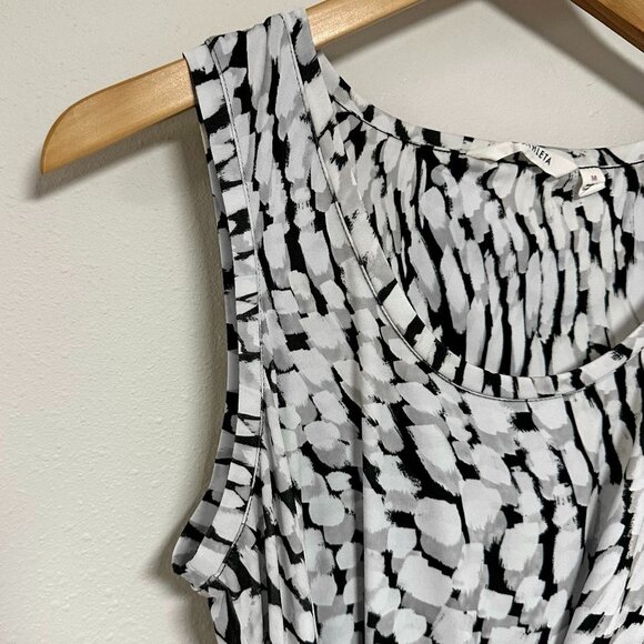 Athleta Sweet Saturday Dress - Picture 8 of 8